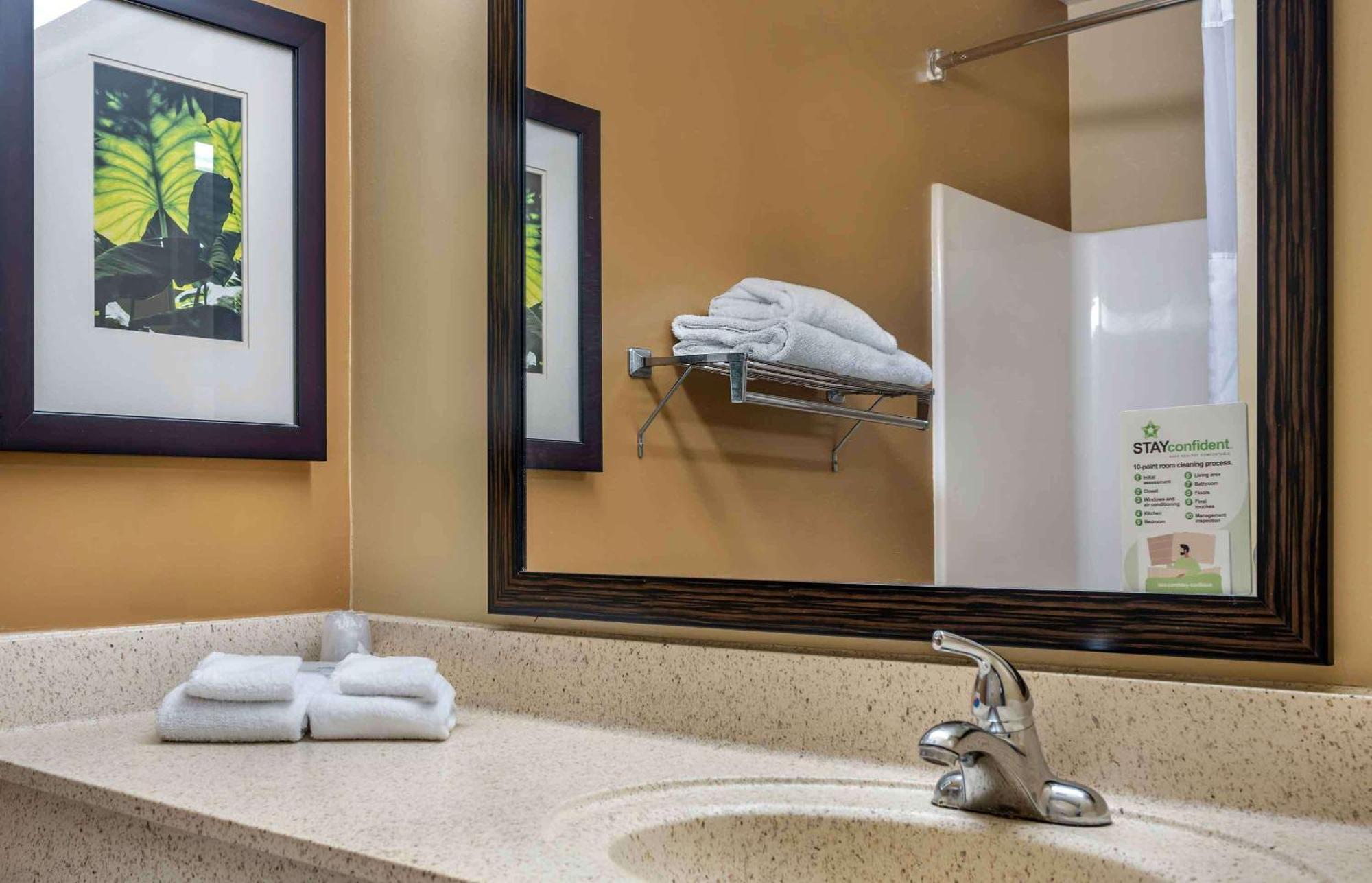 Extended Stay America Select Suites - Madison - Old Sauk Rd Eksteriør bilde