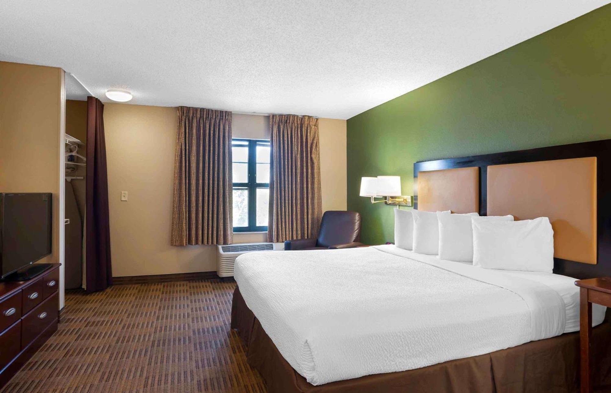 Extended Stay America Select Suites - Madison - Old Sauk Rd Eksteriør bilde