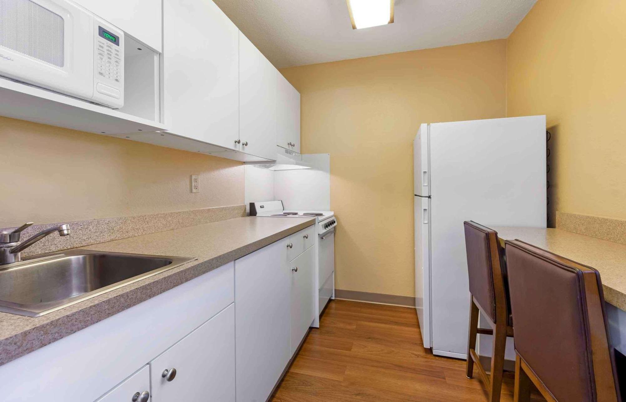 Extended Stay America Select Suites - Madison - Old Sauk Rd Eksteriør bilde