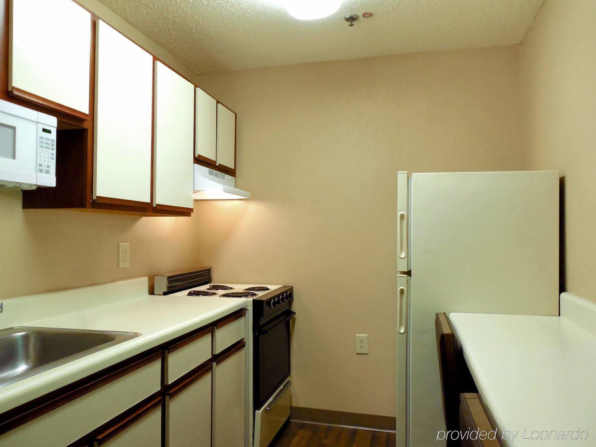 Extended Stay America Select Suites - Madison - Old Sauk Rd Eksteriør bilde